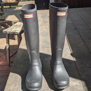 Hunter rain boots